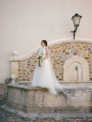 A-lijn trouwjurk met halter neklijn