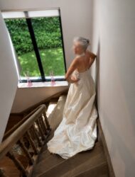 Marilyse trouwjurk – 100% zijde – maat 38 – professionele reiniging