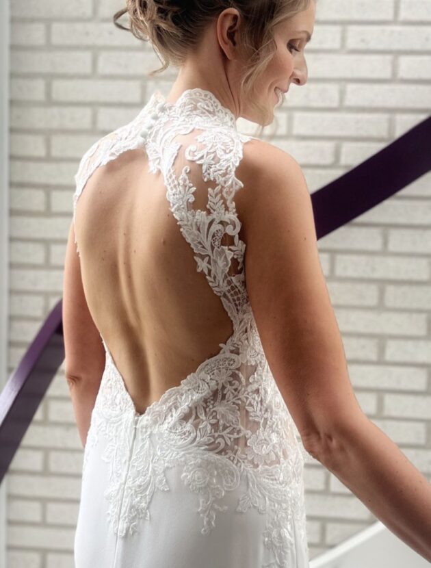 Elegante trouwjurk, tijdloos, minimalistisch en toch sprookjesachtig mooi