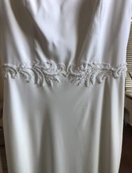 Mooie elegante eenvoudige bruidsjurk