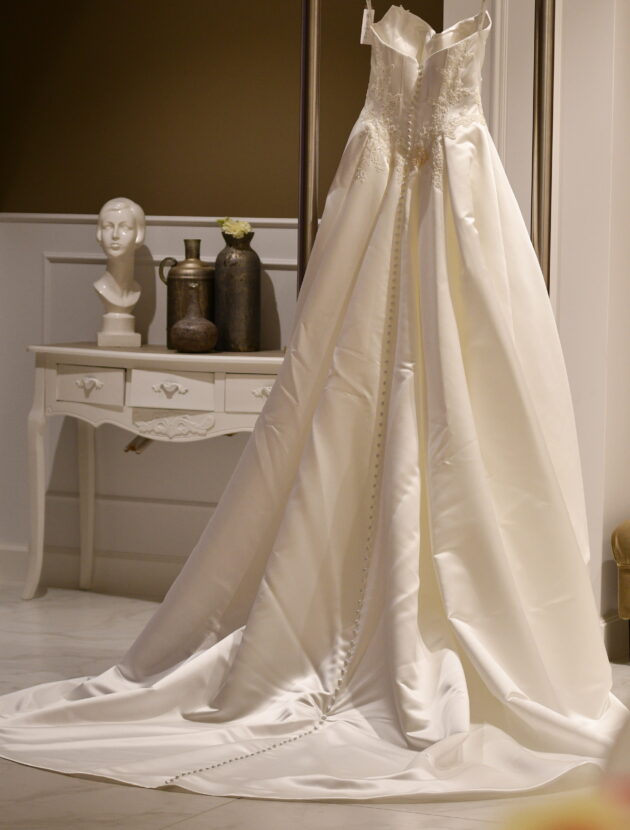 Elysee Geneva gown trouwjurk