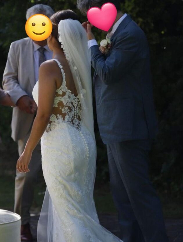 Sincerity bridal 44343. Label Size EU 40 • Ivory / Ivory