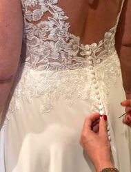 Lillian West 66240 – bohemian A-lijn trouwjurk met illusion hals, 4 uur gedragen