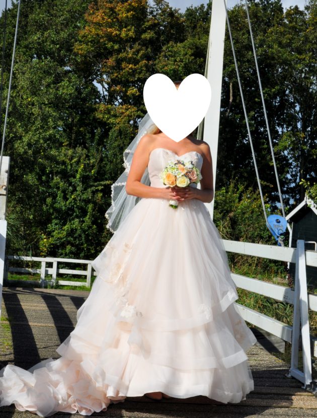 Prachtige ballgown trouwjurk – 38 – Le Papillion