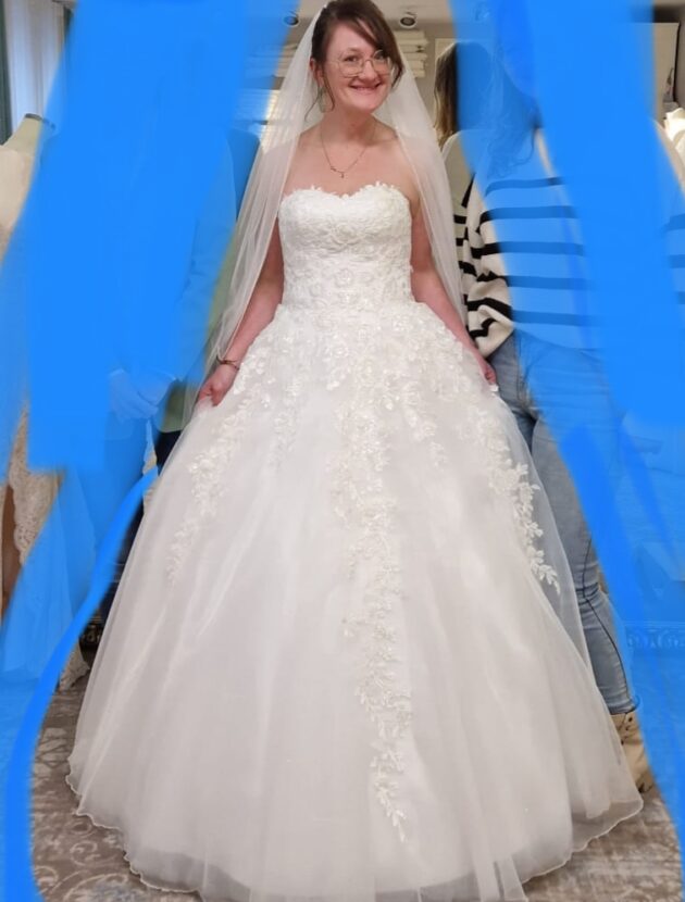 Trouwjurk, strapless, met sluier