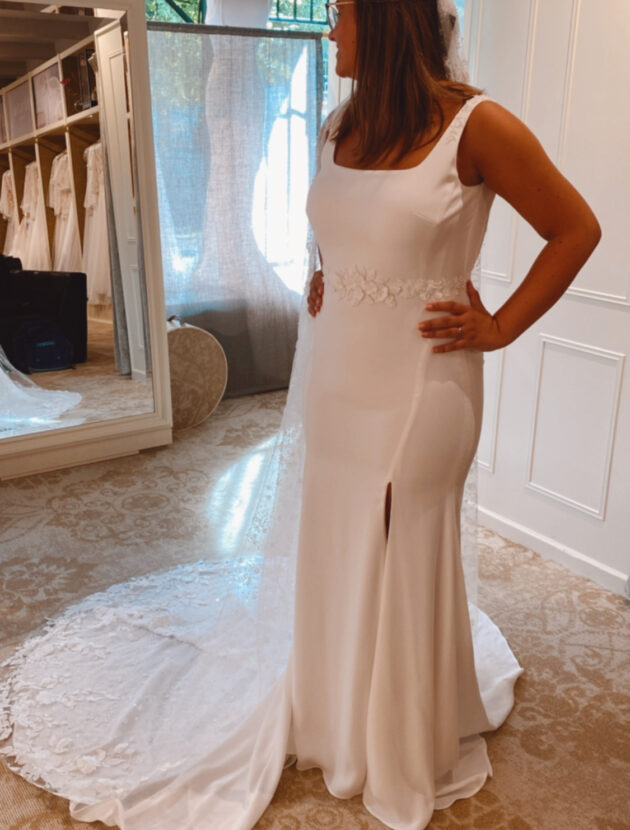 Nieuwe NIET VERMAAKT trouwjurk van Luna Novias